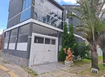 Casa com 2 dormitórios, no bairro Hípica