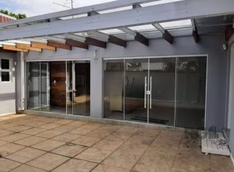 Casa com 4 dormitórios no bairro sarandi