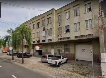 Edifício Comercial em Floresta