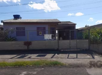 Casa 2 dormitórios, garagem, Bairro Marechal Rondon
