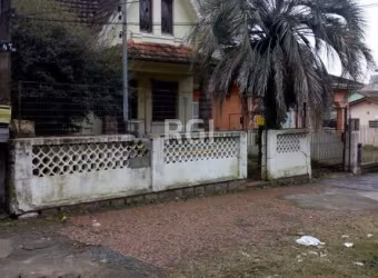 Terreno para Venda com 931m² no Menino Deus