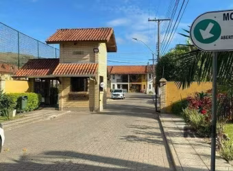 Casa em Condomínio em Hípica