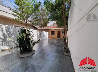 Sobrado na Vila Formosa, com 03  dormitórios, 01 suite, sala ampla, cozinha, 03 banheiros, lavanderia, deposito