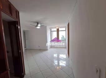 Apartamento com 3 dormitórios à venda, 70 m² por R$ 499.000,00 - Jardim São Dimas - São José dos Campos/SP