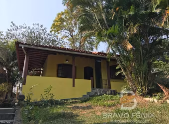 Casa para Venda em Saquarema, Bacaxá, 2 dormitórios, 1 banheiro, 2 vagas