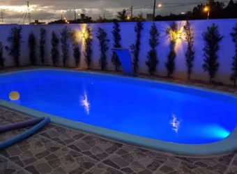Casa para Venda em Araquari, Centro, 3 dormitórios, 1 suíte, 2 banheiros, 1 vaga