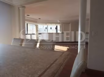 APARTAMENTO A VENDA EM ÁREA NOBRE DE MOEMA!