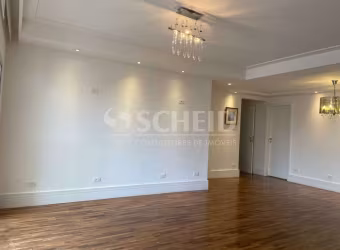 Apartamento locacao, 130m2, 3 dormitorios com 1 suite, sacada, 2 vagas, Campo Belo