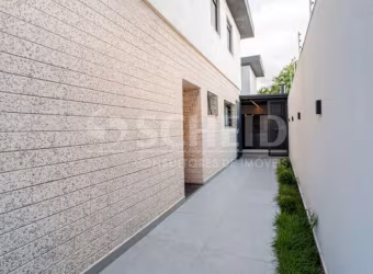 Sobrado a venda Moema totalmente reformado- 198m2 - 4 dormitorios- 2 suites-4 vagas-Av. Irai-