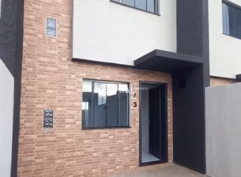 Residência a venda com 2 quartos no Bairro Cará Cará - (Nova Ponta Grossa)
