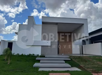 Maravilhosa Casa a venda no condomínio Alphaville 2 em Uberlândia