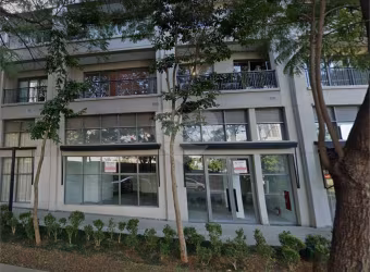 Loja à venda ou para locação em Vila Mariana - SP