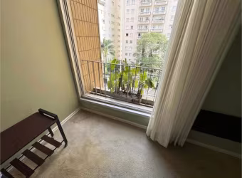 Apartamento com 3 quartos à venda ou para locação em Paraíso - SP