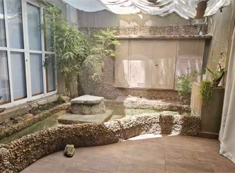 Casa com 1 quartos à venda ou para locação em Pinheiros - SP