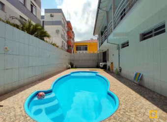 Casa Residencial em Praia Comprida