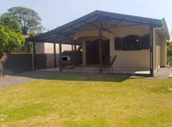 ÓTIMA CASA MISTA (ALVENARIA/MADEIRA) A VENDA NO BALNEÁRIO CAMBIJU/ITAPOÁ-SC