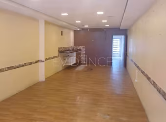Aluga-se Ótimo salão comercial no bairro do Tatuapé sendo 105m² de vão livre Oportunidade Imperdível