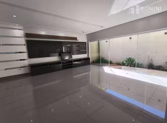 Casa com 3 dormitórios à venda, 215 m² por R$ 880.000,00 - Vila Bertini - Americana/SP