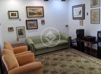 Oportunidade Imperdível: Casa Ampla com 6 Dormitórios e 327 m² na Trindade codigo: 113917