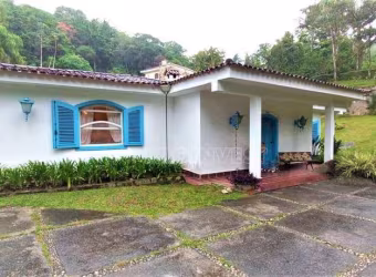 Casa com 5 dormitórios à venda, 438 m² por R$ 1.400.000,00 - Caucaia do Alto - Cotia/SP