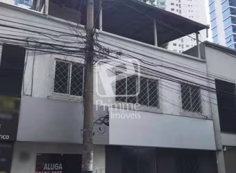PrÉdio no centro de balneÁrio camboriÚ, Centro, Balneário Camboriú - SC