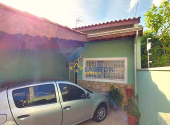 Casa à venda - Jardim do Alvinópolis - Atibaia/SP