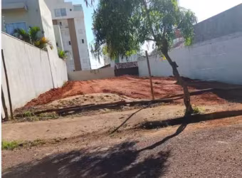 Terreno - Em rua, para Venda em Uberlândia/MG