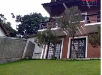 Casa com 4 dormitórios, sendo 1 suíte com hidro em Mairiporã