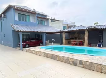 Casa com 5 quartos, 200m², à venda em Cabo Frio, Foguete