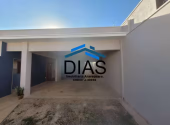 VILA SANTA MARTA CASA NOVA COM TRÊS DORMITÓRIOS E QUINTAL AMPLO