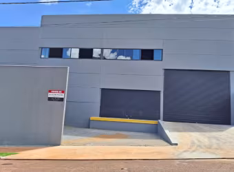 Vende-se/aluga-se galpão perto da cacique em Londrina