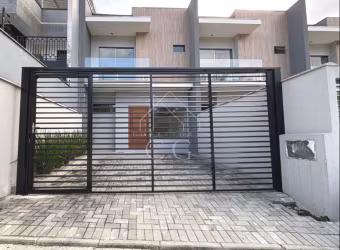 Casa com 3 quartos à venda no Saguaçu, Joinville  por R$ 595.000