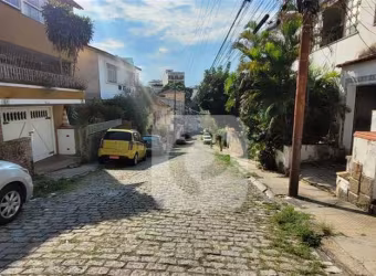 Apartamento Garden, de 2 quartos - 93mts - Tijuca