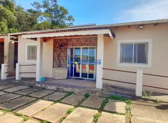 Linda Chácara em São Roque - Locação para Temporada ou Finais de Semana! 

Escape para a tranquilidade e beleza da Estrada do Vinho! Esta encantadora chácara, com acesso asfaltado e uma localização pr
