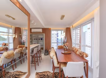 Luxuoso apartamento  vista mar  ponto Helicóptero  Promoção de 4.700 milhões por 4.500 milhões.