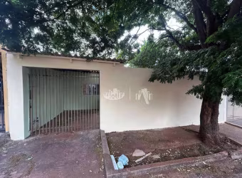 Casa com 2 quartos para alugar, 50 m² por R$ 730/mês - Jardim Itapoá - Zona Norte de Londrina/PR