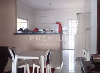 Casa com 2 quartos à venda no Jardim Europa, Uberlândia  por R$ 320.000