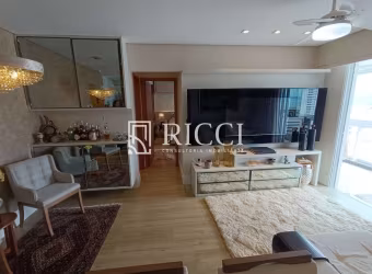 Apartamento no coração do Gonzaga reformado com vista mar.