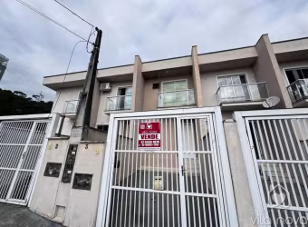 Sobrado Geminado à venda no Vila Nova