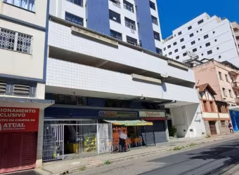 Apartamento com 1 quarto, 40 m² - venda por R$ 159.000 ou aluguel por R$ 962/mês - Santa Helena - Juiz de Fora/MG