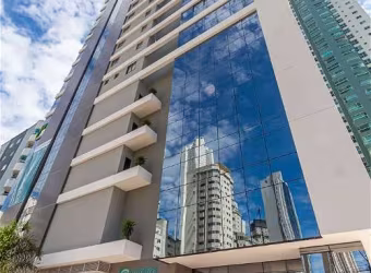 Apartamento para Venda no bairro Pioneiros em Balneário Camboriú, 3 quartos sendo 3 suítes, 2 vagas, 238 m² de área total, 126 m² privativos,