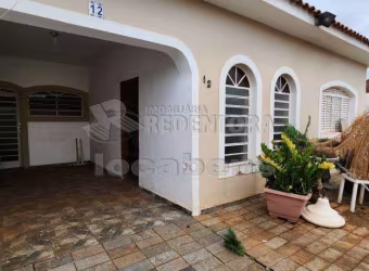 Casa e Edícula Venda