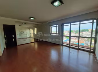 Centro - Apartamento com 4 dormitórios em excelente localização