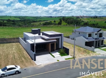 Casa a venda no Condomínio Bosque Mistral, Jardim Carvalho