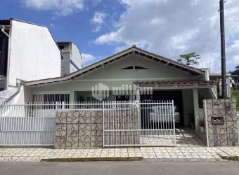 Casa com 3 quartos à venda no Nova Brasília, Brusque , 153 m2 por R$ 550.000