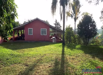 Chácara / sítio com 2 quartos à venda na Zona Rural, Santa Branca  por R$ 500.000