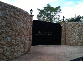 Chácara com 3 dormitórios à venda, 2500 m² por R$ 3.000.000,00 - Dois Córregos - Valinhos/SP