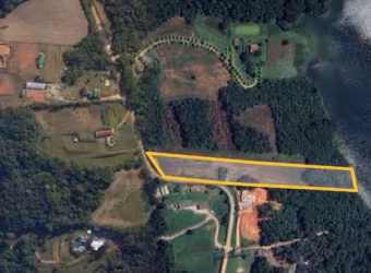Área 15000m2 frente para Represa do Passaúna