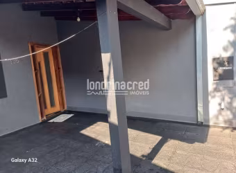 Casa no Jardim Santa Alice: 3 Quartos, Suíte, Sala, Cozinha, 2 Vagas de Garagem em 125m² de Terreno