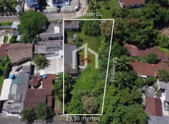 Terreno à venda na Praia do Lazaro, Ubatuba  por R$ 2.100.000